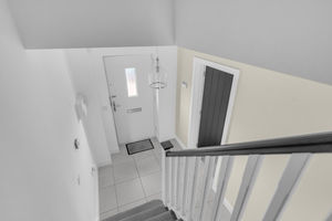 Photo 19- click for photo gallery